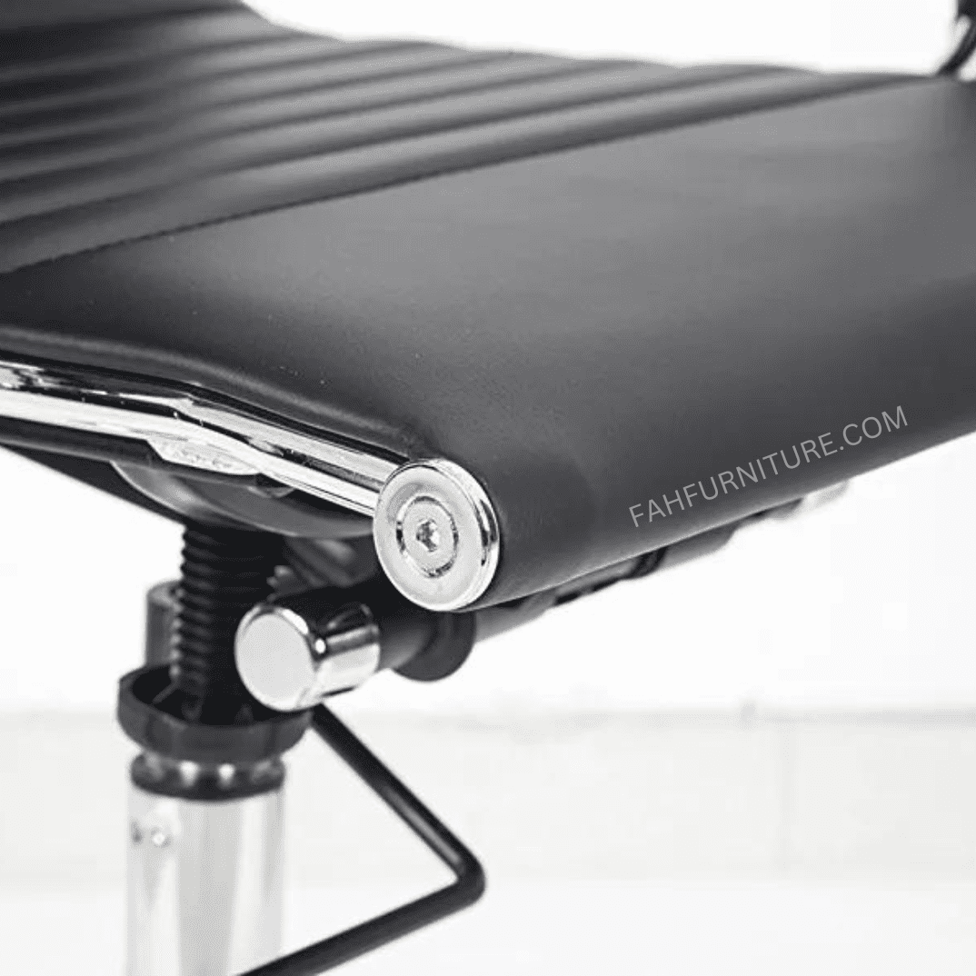 Model M:920 Executive Office Chair
