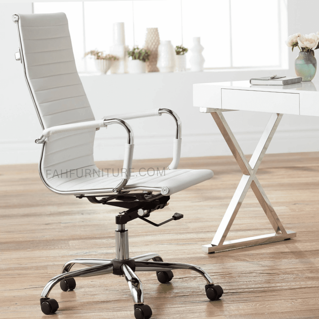 M:901 White