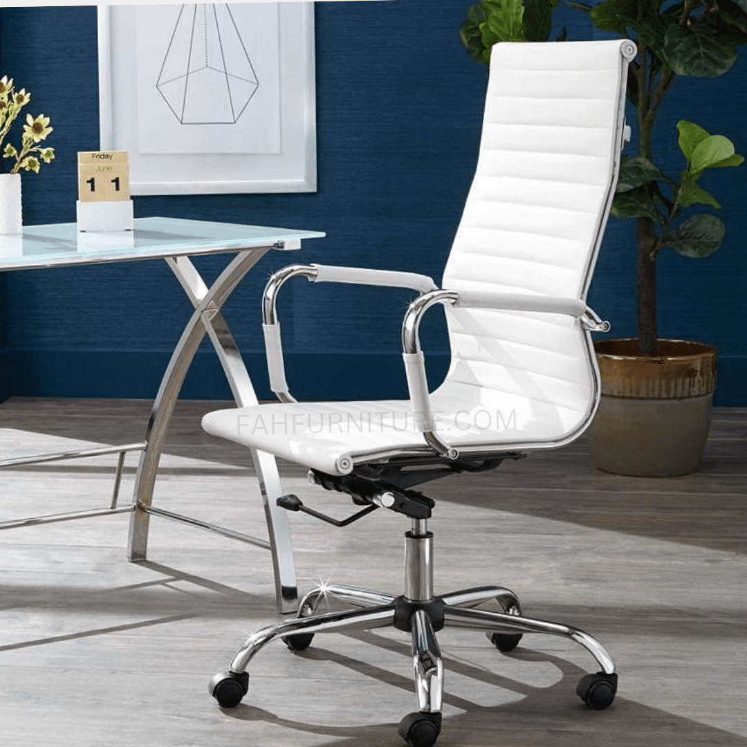 M:901 White